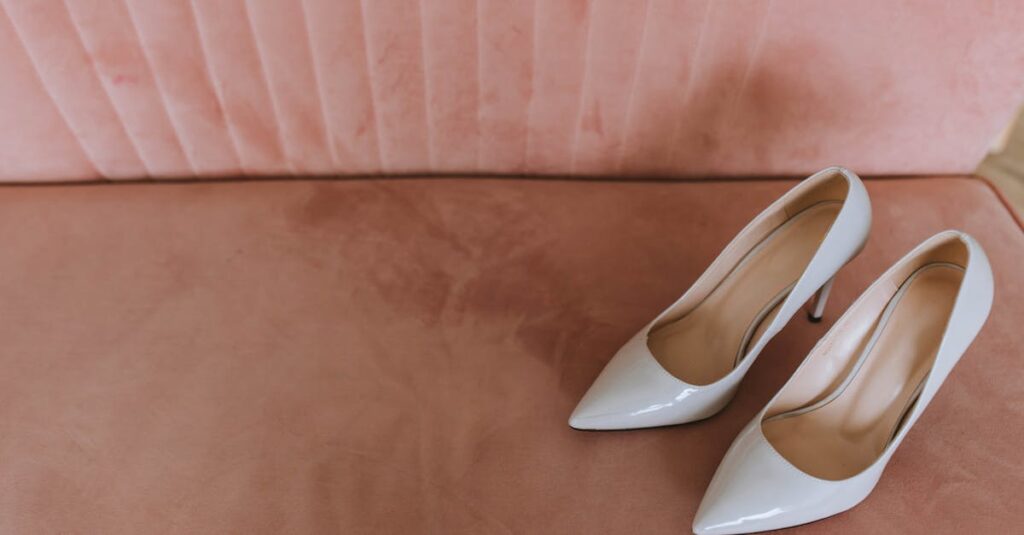 découvrez les dernières tendances en décoration d'intérieur pour transformer votre maison avec style et originalité.